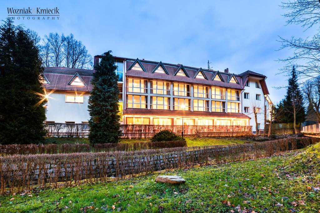 Hotel I Restauracja Zloty Las ภายนอก รูปภาพ